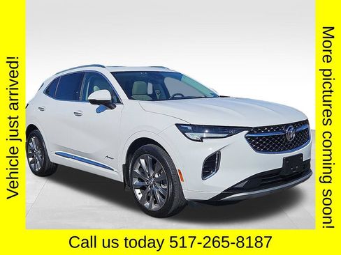 Used 2022 Buick Envision Preferred FWD image 1