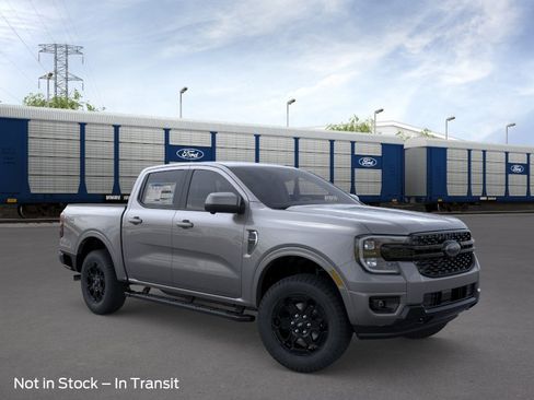 New 2026 Ford Ranger Lariat w/ Black Appearance Package image 8