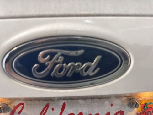 Used 2014 Ford Fiesta SE image 10