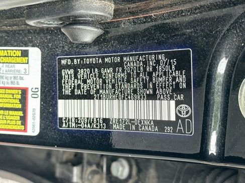 Used 2015 Toyota Corolla LE FWD image 29