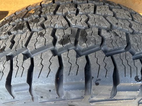 Used 2021 Chevrolet Silverado 1500 LT image 14