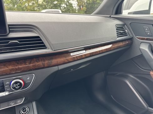 Used 2018 Audi Q5 2.0T Premium image 20