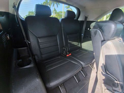 Used 2019 Kia Sorento EX FWD image 10