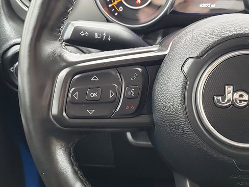 Used 2022 Jeep Wrangler Willys image 23