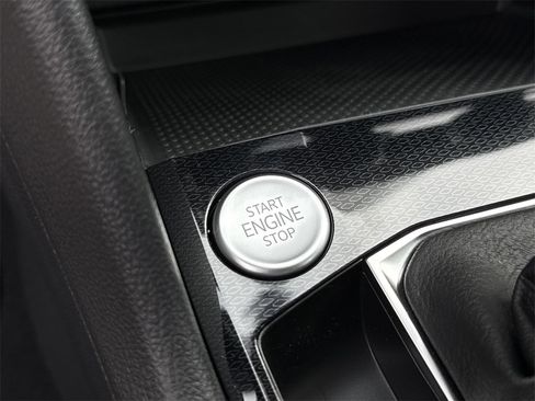 New 2026 Volkswagen Taos S image 18