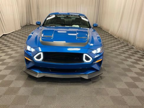 Used 2019 Ford Mustang Premium w/ Ecoboost Performance Package RWD image 7