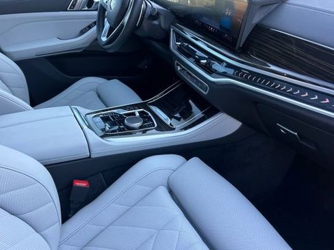 Used 2024 BMW X5 xDrive50e w/ Premium Package image 18