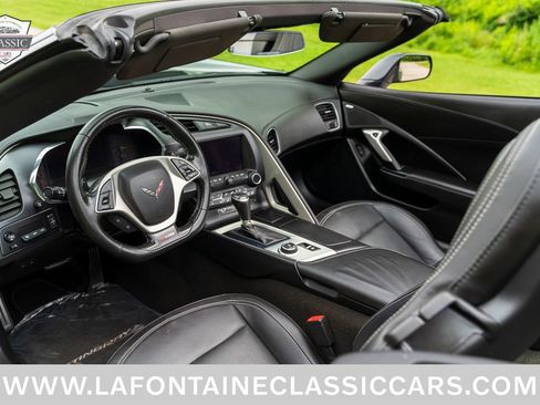 Used 2015 Chevrolet Corvette Z06 w/ 2LZ Preferred Equipment Group RWD image 3