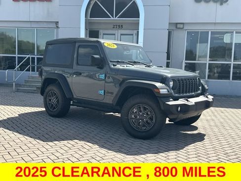 Certified 2025 Jeep Wrangler Sport AWD/4WD image 2
