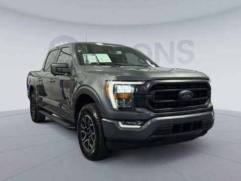 Used 2022 Ford F150 XLT w/ Equipment Group 302A High AWD/4WD image 10