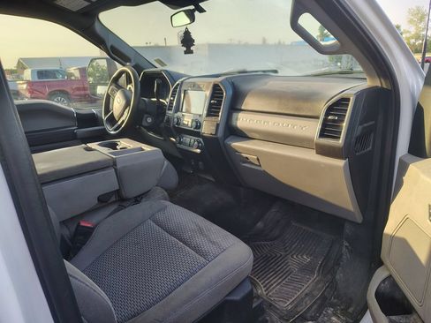 Used 2021 Ford F250 XLT AWD/4WD image 11