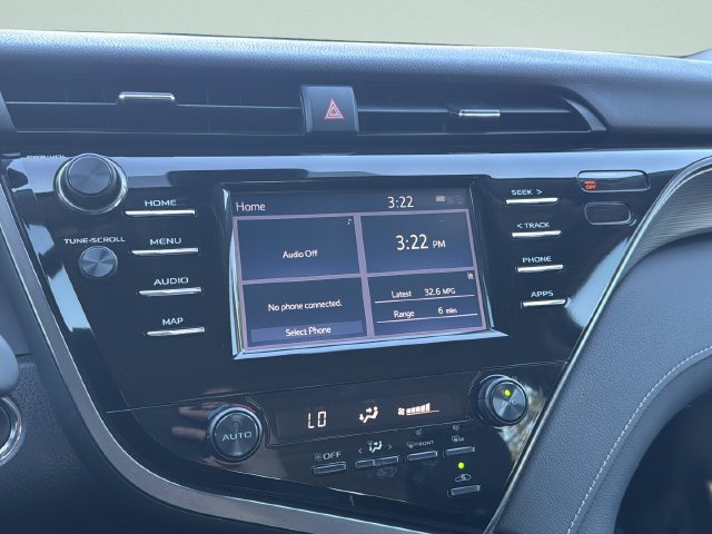 Used 2019 Toyota Camry SE w/ Convenience Package FWD image 32