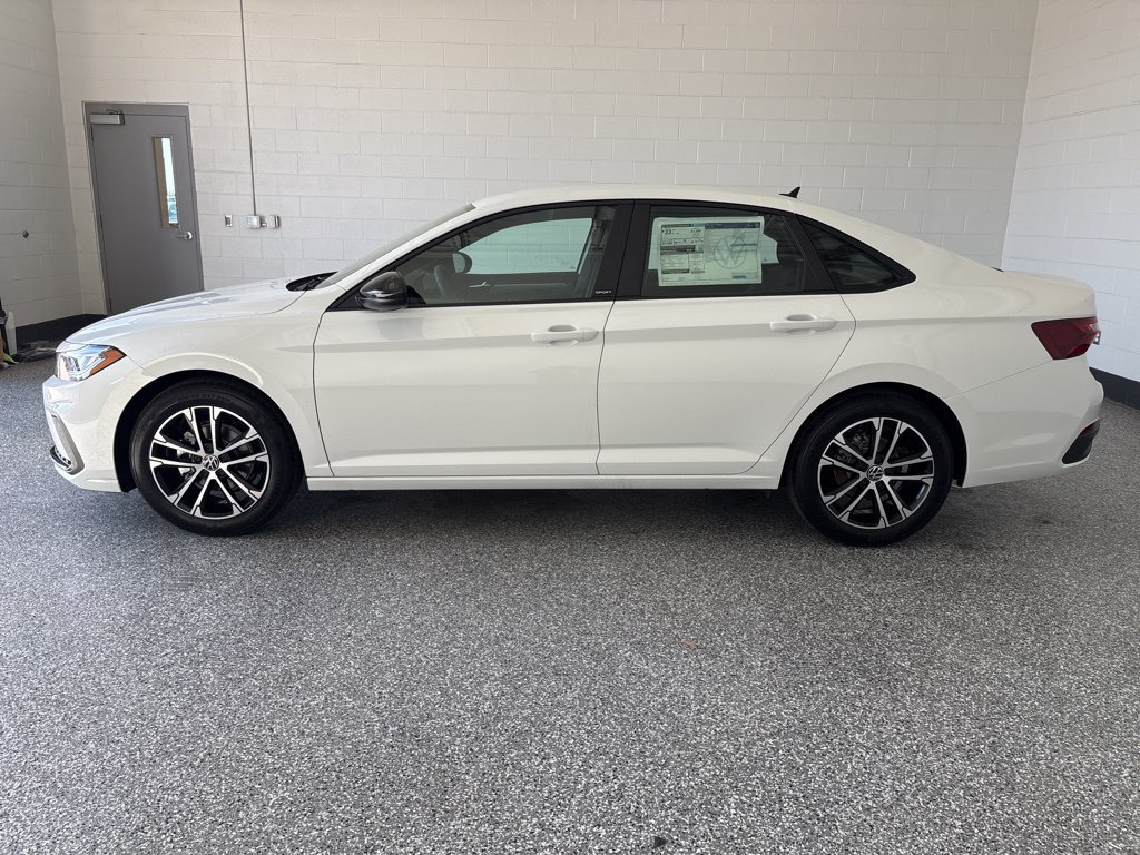 Certified 2026 Volkswagen Jetta Sport FWD image 2