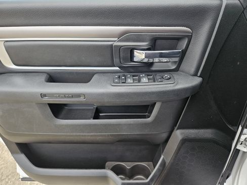 Used 2024 RAM 1500 Warlock RWD image 14