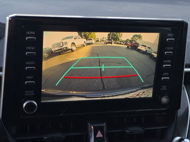 Used 2020 Toyota Corolla LE FWD image 19
