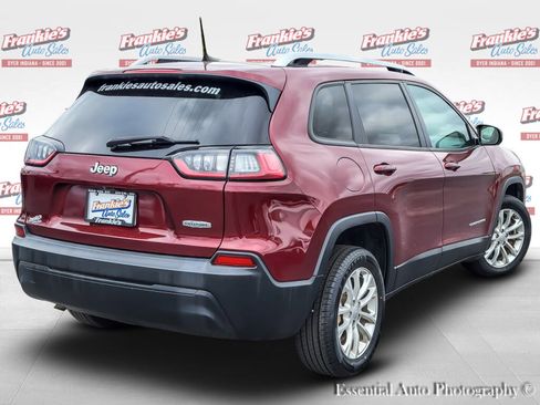 Used 2020 Jeep Cherokee Latitude w/ Cold Weather Group image 8
