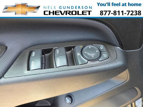 Used 2023 Chevrolet Equinox RS AWD/4WD image 19