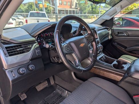 Used 2020 Chevrolet Tahoe LS AWD/4WD image 12