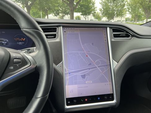 Used 2018 Tesla Model S 75D AWD/4WD image 31