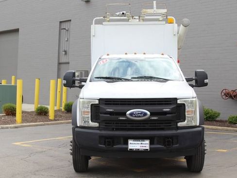 Used 2017 Ford F550 2WD SuperCab Super Duty image 4