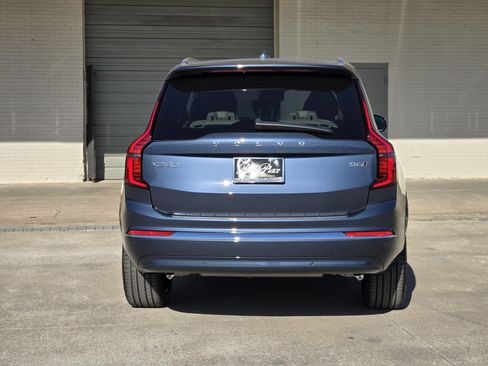 New 2026 Volvo XC90 B6 Ultra w/ Protection Package Premier image 8