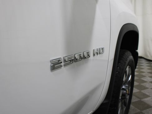 Used 2025 Chevrolet Silverado 2500 Custom w/ Custom Convenience Package AWD/4WD image 25