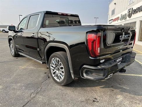 Used 2023 GMC Sierra 1500 Denali Ultimate AWD/4WD image 11