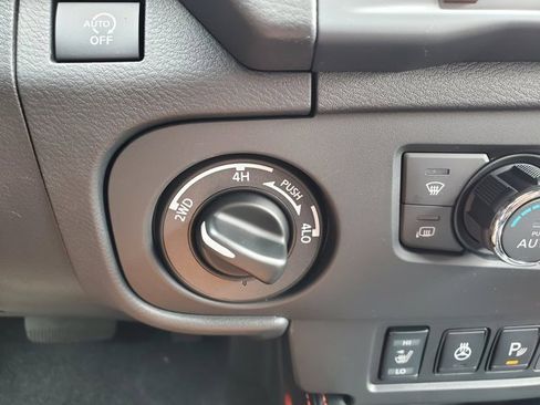 New 2026 Nissan Frontier PRO-4X w/ Pro-4x Convenience Package image 12