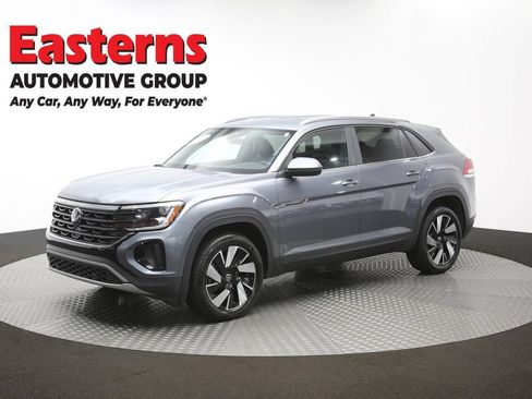 Used 2024 Volkswagen Atlas Cross Sport SE FWD image 53