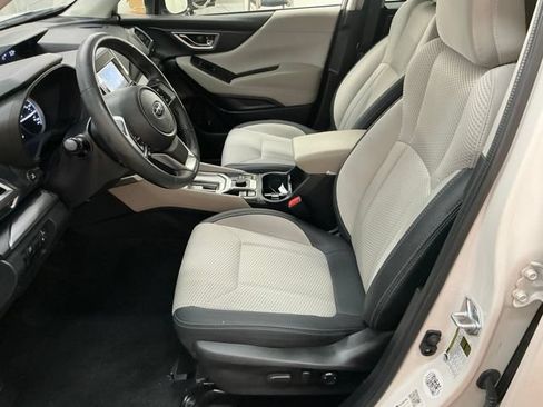 Used 2023 Subaru Forester Premium AWD/4WD image 13