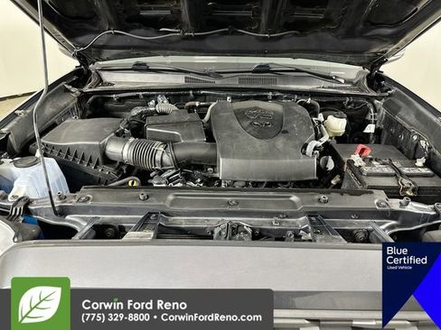 Used 2021 Toyota Tacoma TRD Sport w/ Technology Package image 31