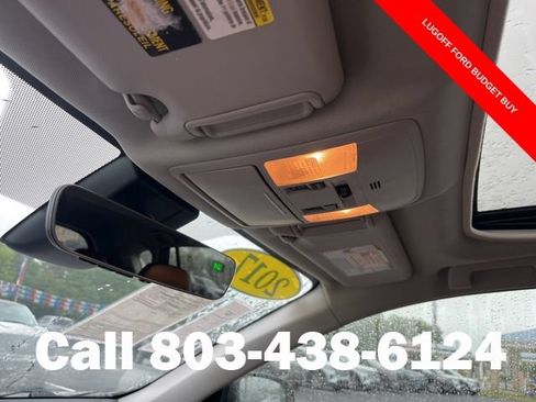 Used 2017 Toyota RAV4 Platinum FWD image 28
