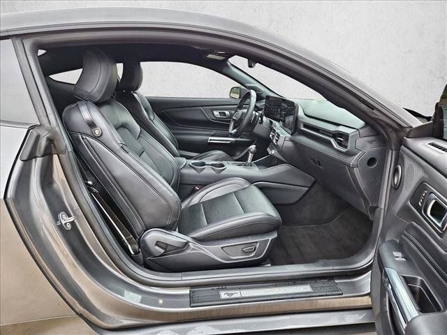 Used 2025 Ford Mustang GT Premium RWD image 20