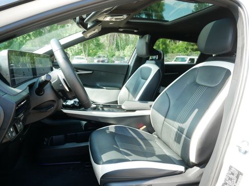 Certified 2023 Kia EV6 GT-Line AWD/4WD image 33