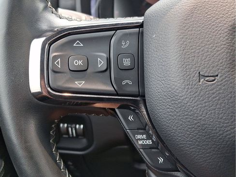 Used 2025 RAM 1500 Limited AWD/4WD image 20