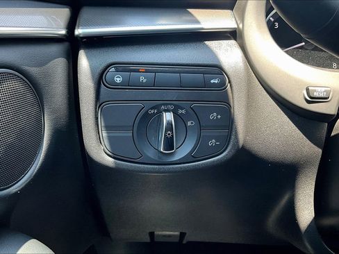 Certified 2024 INFINITI QX50 Pure image 36