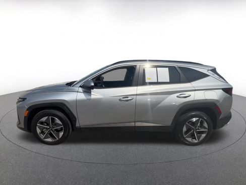 Used 2025 Hyundai Tucson SEL AWD/4WD image 9