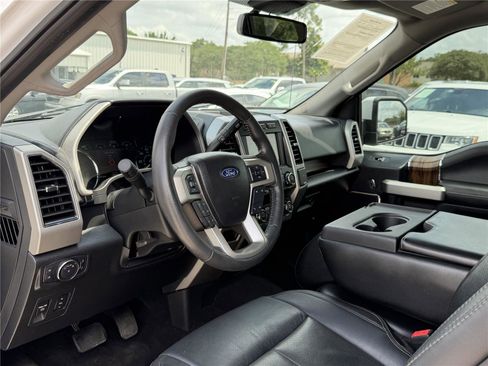 Used 2020 Ford F150 Lariat AWD/4WD image 15