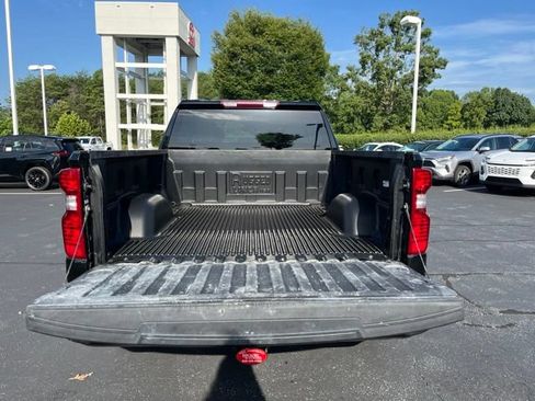 Used 2024 Chevrolet Silverado 1500 Custom AWD/4WD image 10
