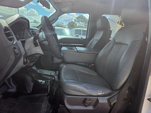 Used 2015 Ford F350 XL w/ Power Equipment Group image 9