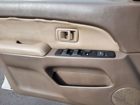 Used 1999 Toyota 4Runner Limited image 13