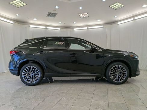 New 2026 Lexus RX 450h Luxury AWD/4WD image 14