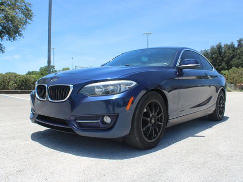 Used 2016 BMW 228i xDrive Coupe AWD/4WD image 3