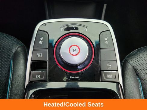 Used 2020 Kia Niro EX Premium FWD image 19