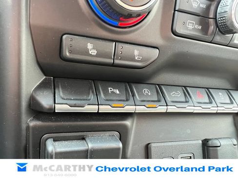 Used 2021 Chevrolet Silverado 1500 RST w/ Convenience Package II AWD/4WD image 16