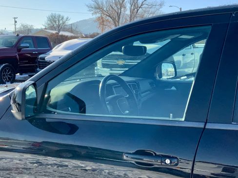 Used 2023 Dodge Durango SXT Launch Edition image 11