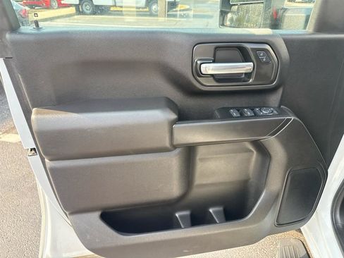 Used 2024 GMC Sierra 2500 Pro AWD/4WD image 16