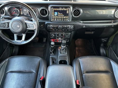 Used 2021 Jeep Wrangler Unlimited Rubicon image 13