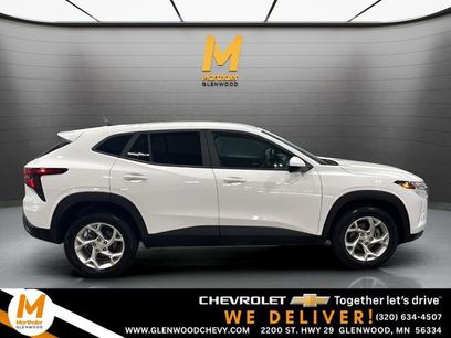 Used 2024 Chevrolet Trax LS w/ LS Convenience Package