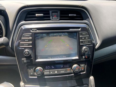 Used 2016 Nissan Maxima 3.5 SL FWD image 27